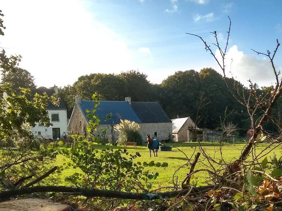 La Clef Des Champs, Gite A La Ferme Au Pied Des Vignes, Finistere Sud ! Pouldergat Semesterbostad